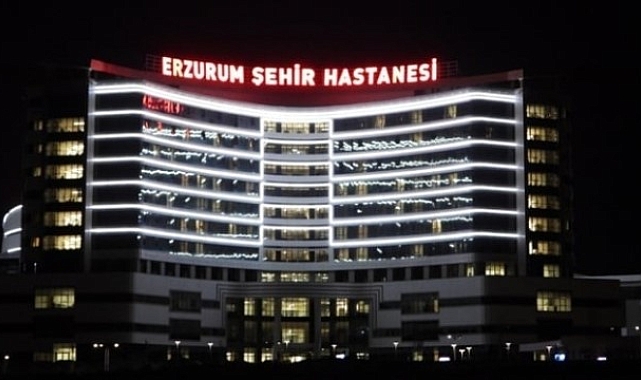 Erzurum Şehir Hastanesi'nde günlük 10 bin 500 muayene