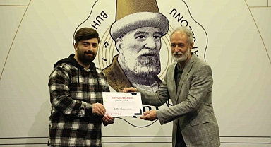 Esenler Radyo Akademisi yeni mezunlarını verdi