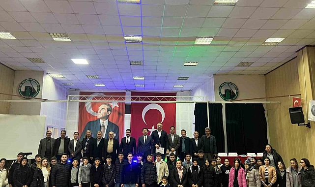Feke’de Karacaoğlan gençlere aktarıldı