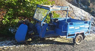 Gizli buzlanma kazayı beraberinde getirdi: Devrilen ’pat pat’taki 1’i ağır, 3 kişi yaralandı