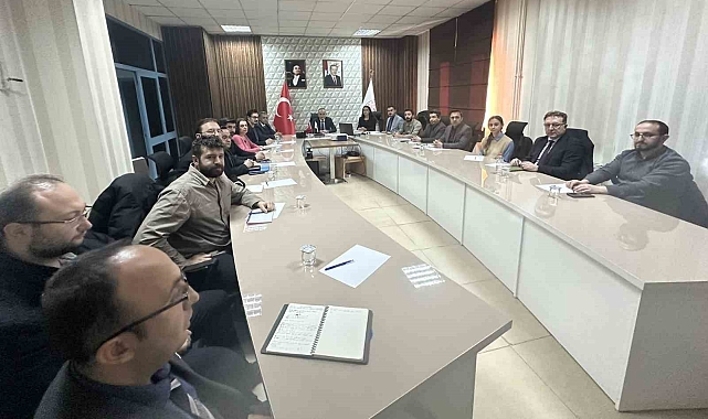 Hakkari'de yapılan ve planlanan sağlık hizmetleri değerlendirildi