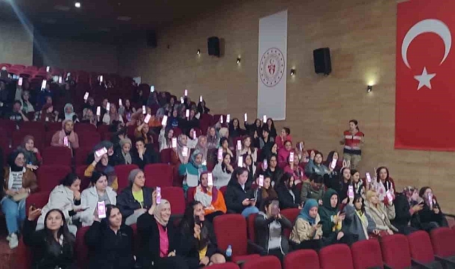 Iğdır Emniyet Müdürlüğü 2024 yılı KADES hakkında bilgilendirme yaptı