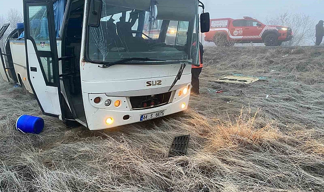 İşçi Servisi kaza yaptı: 1 ölü, 16 yaralı