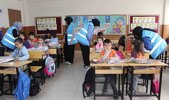 "Isıtan Eller" projesi ile gönüller ısındı