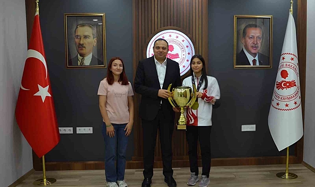 Korkmaz kardeşlerin kickboks başarısı