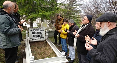 "Kütahya Türkülerinin Babası" Hisarlı Ahmet, vefatının 41. yılında anıldı