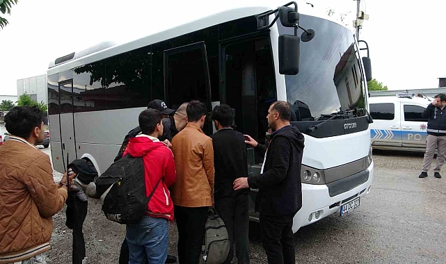 Malatya'da vize ihlali yapan 3 göçmen yakalandı