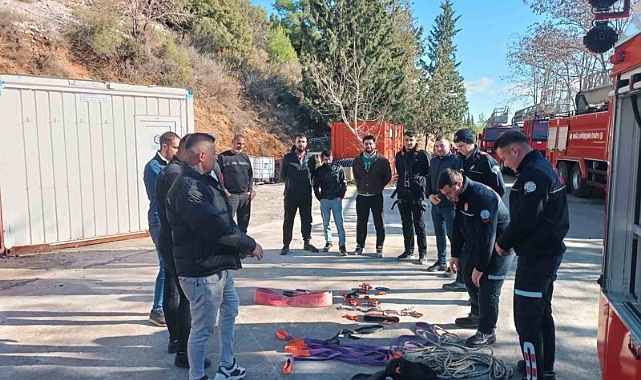Muğla İtfaiyesi’nden Baca Temizlik Personeline eğitim