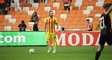 Orta Saha Oyuncusu Yeni Malatyaspor'a veda etti