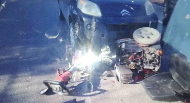 Otomobilin çarptığı engelli aracındaki şahıs yaralandı