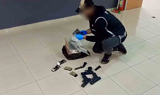 Polis 40 bin sentetik hap ele geçirildi: 5 şahıs tutuklandı