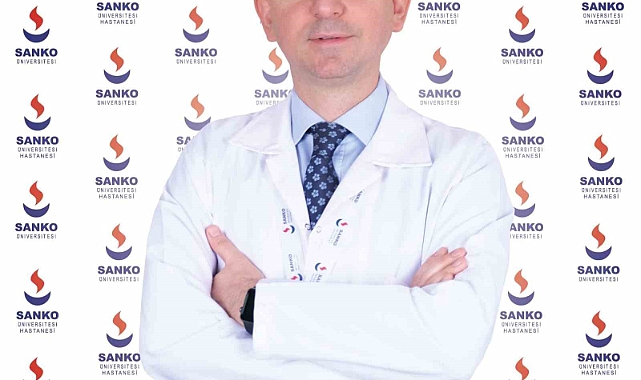 Prof. Dr. Balık, Doç. Dr. Borazan ve Opr. Dr. Melik, SANKO Üniversitesi Hastanesi’nde