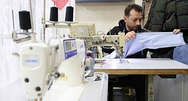 Sabahları terzi, akşamları müzisyen