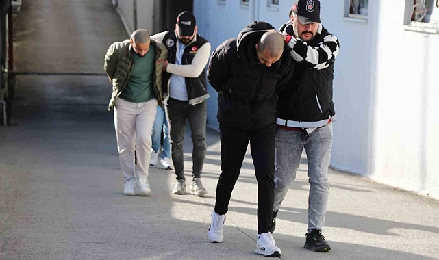 Sakatat parçalarının arasına zulalanmış 44 kilo esrar ele geçirildi