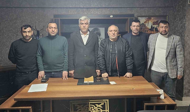 Samsun’da 3 ilçe başkanı, Zafer Partisi’nden istifa etti