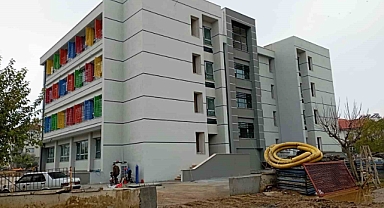 Sarıgöl’de iki okul daha tamamlandı