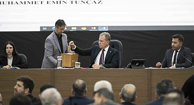 Seçer: “Bizim bütün benliğimiz Mersin’e hizmetle dolu”