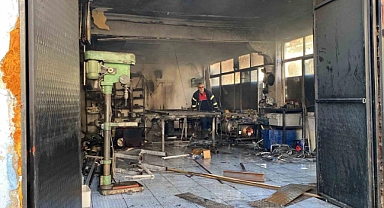Sobaya tiner kutusu atan çırak yaralandı