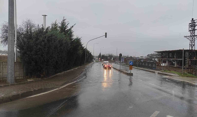 Tekirdağ’da sağanak yağış etkili oldu