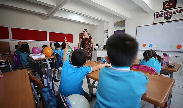 Van'da 13 Ocak Pazartesi yarın okullar tatil mi?