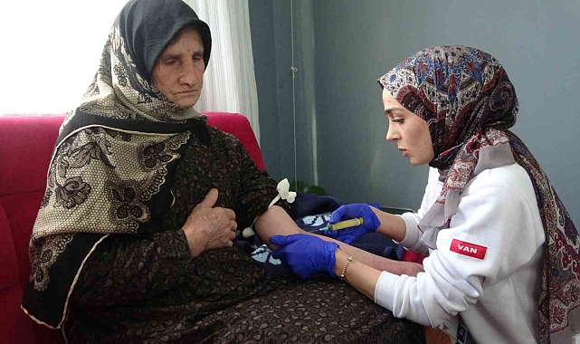 Van'da 25 bin hasta evde sağlık hizmetinden yararlandı