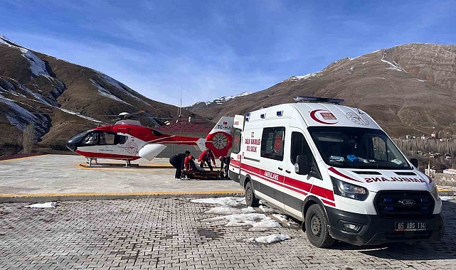 Van'da ambulans helikopter hamile kadın için havalandı