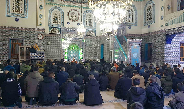 Van'ın Başkale ilçesinde Regaip Kandili dualarla idrak edildi