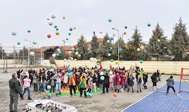 Yeşilyurt Belediyesi'nin 'Spor İstasyonları' projesine yoğun ilgi