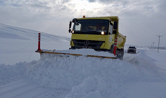 Ağrı’da 97 köy yolu ulaşıma kapandı