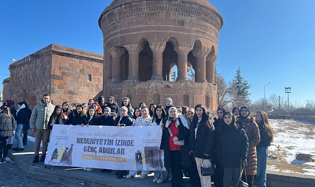 Ağrılı gençler Bitlis’te tarihi yolculuğa başladı