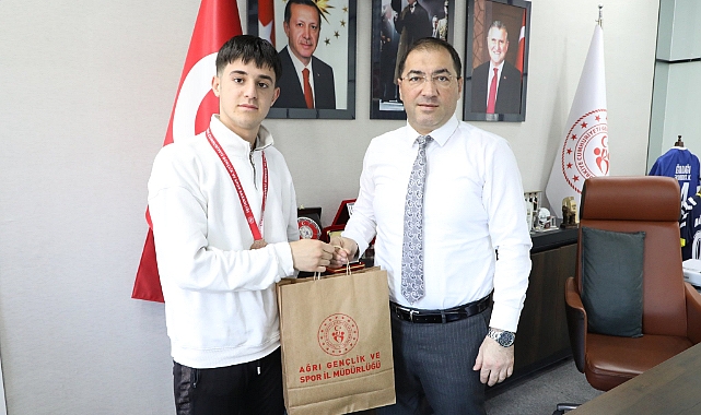 Ağrılı sporculardan büyük başarı