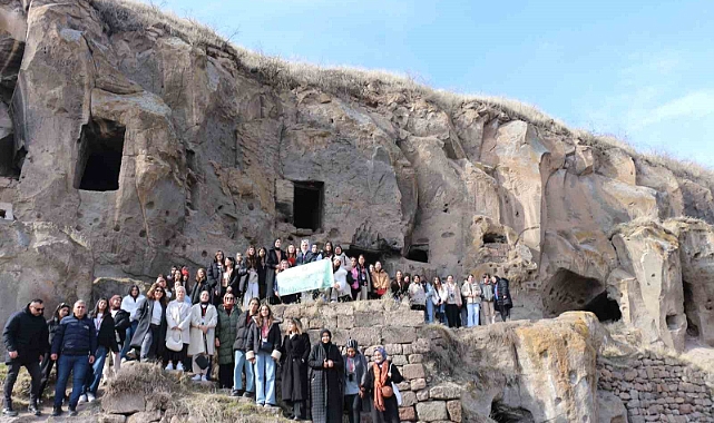 Ahlat şehit ve gazi çocuklarını ağırladı