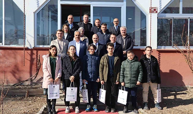 Başsavcı Küçükbekir, başarılı öğrencilerle yemekte buluştu