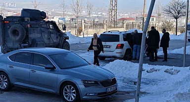 DEM Parti Tatvan Belediye Başkanı Mümin Erol serbest bırakıldı