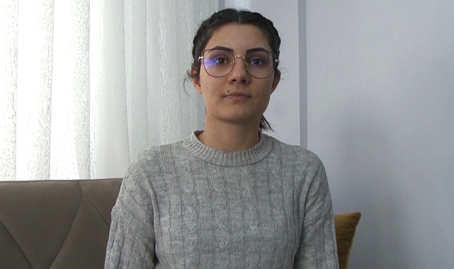 Depremde şans eseri hayatta kaldı, kardeşi ve babaannesini kaybetti