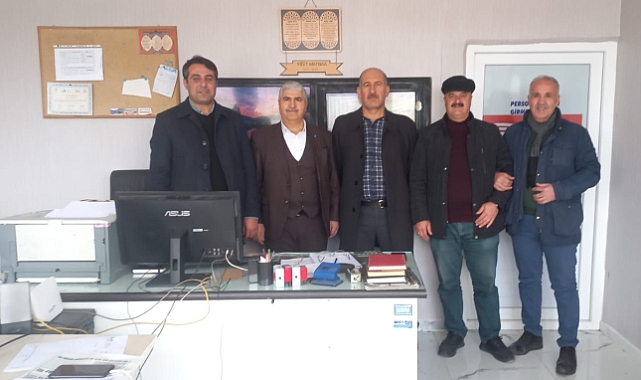 DEVA Partisi İlçe Başkanı İsmail Macit Erciş'in Sesi Gazetesini Ziyaret Etti