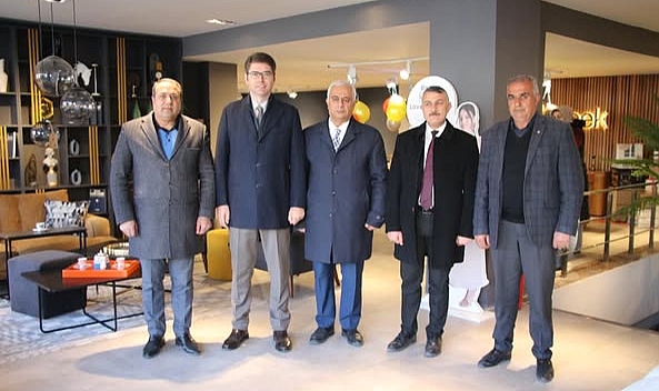Erciş Kaymakamı Karaloğlu'ndan İşyeri Ziyareti