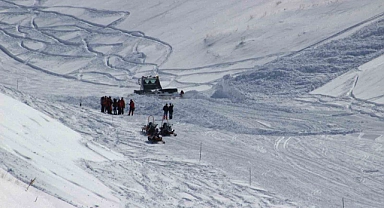 Erzurum Palandöken Kayak merkezinde çığ düştü