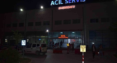 Husumetliler arasında bıçaklı kavga: 1 yaralı