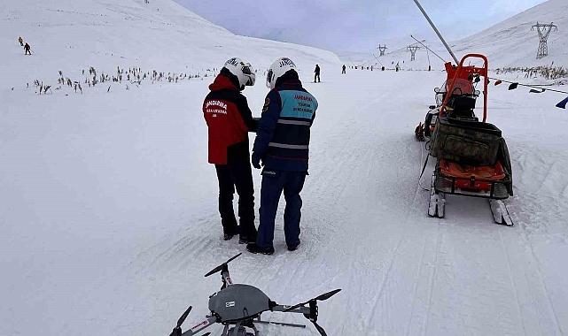 Jandarmadan Palandöken'de dron destekli devriye