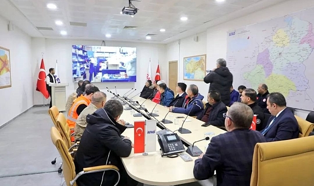 Kars'ta 6 Şubat depreminde hayatını kaybedenler unutulmadı