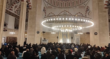 Patnos'ta Berat Kandili Dualarla İdrak Edildi