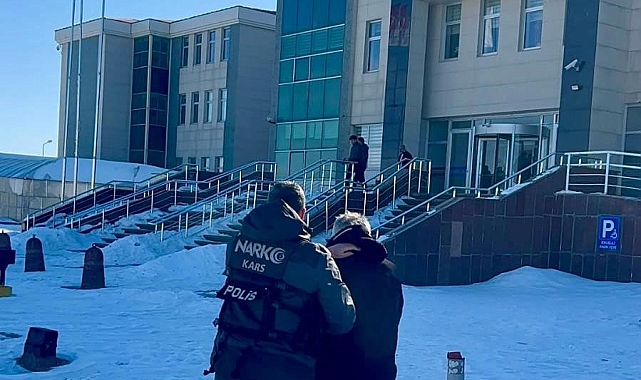 Polis Kars'ta polis uyuşturucu tacirlerine göz açtırmıyor