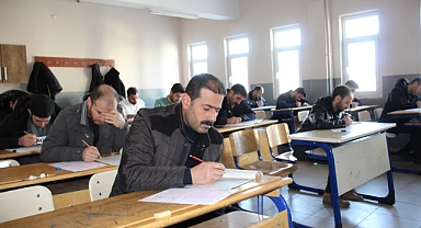 Siyer Yarışmasına Ağrı'da binlerce kişi katıldı