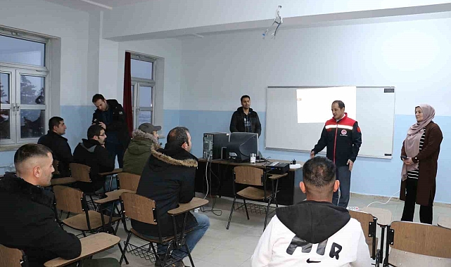 "Tehlikeli ve Çok Tehlikeli İşlerde Et ve Et Ürünleri İşlemeciliği" kursu açıldı