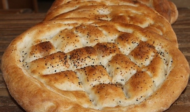 Tercan'da Ramazan pidesinin fiyatı belli oldu