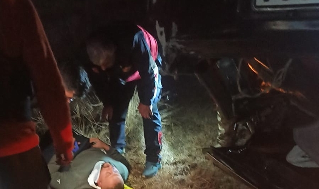 Trafik Kazası; 2 ölü, 3 yaralı
