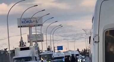 Viyadükte zincirleme kaza: 1 yaralı