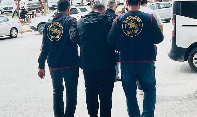 11 ayrı suçtan aranıyordu