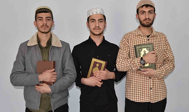 4 ayda hafız oldular